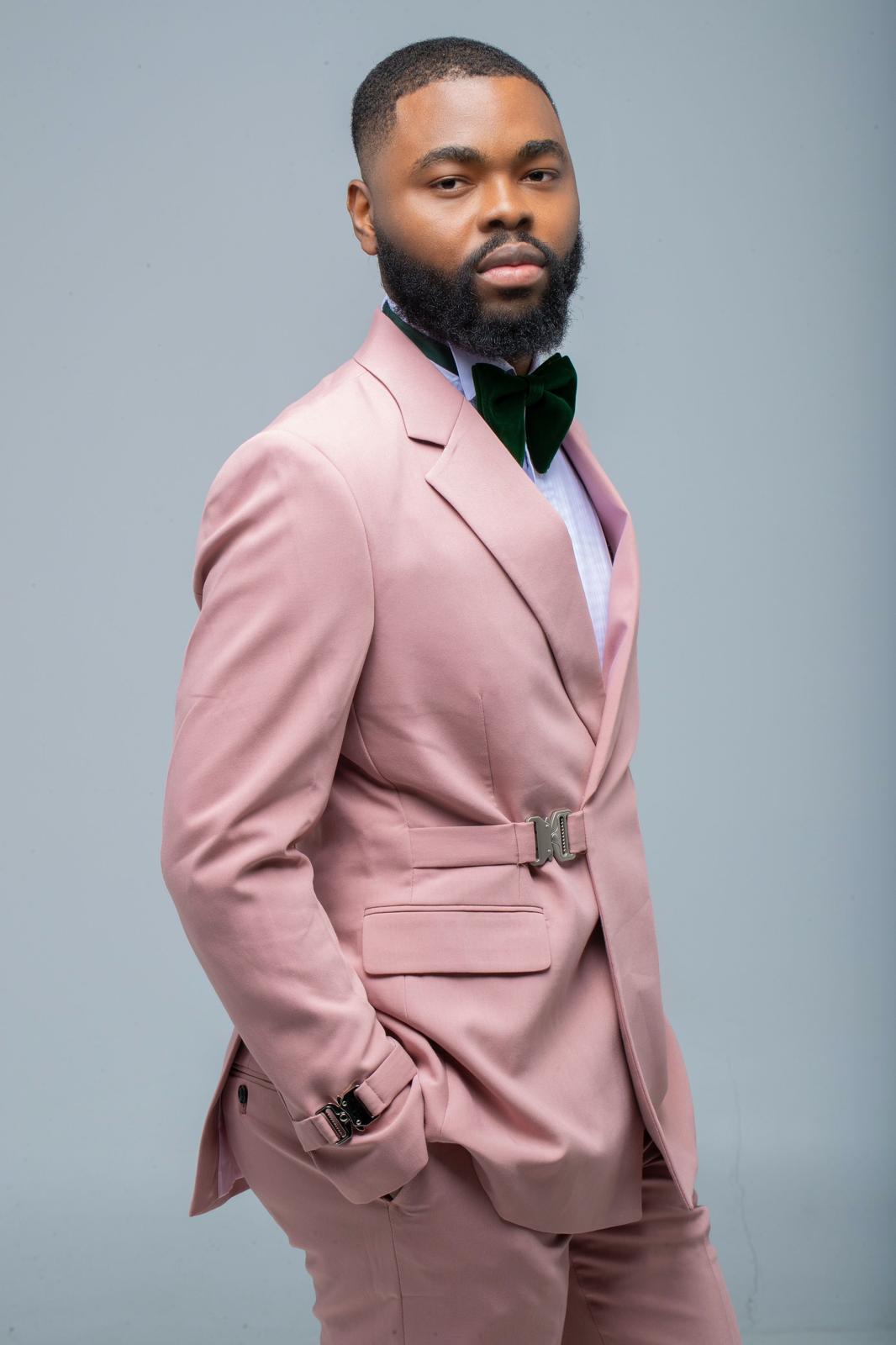 Elegant Pink Slim-Fit Suit for Men