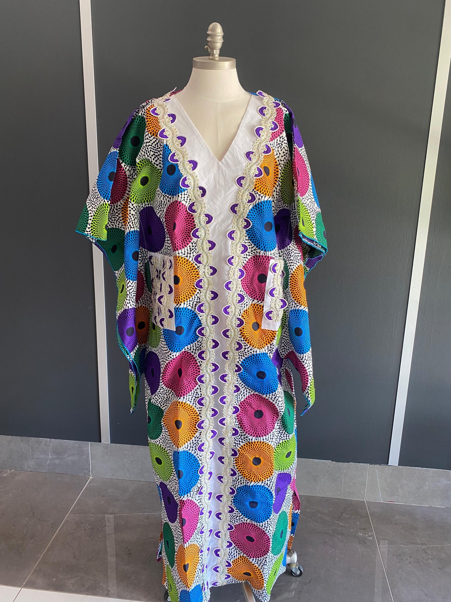 Robe longue africaine en wax multicolore